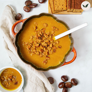 Velouté de potimarron et châtaigne, croûtons de pain d'épices