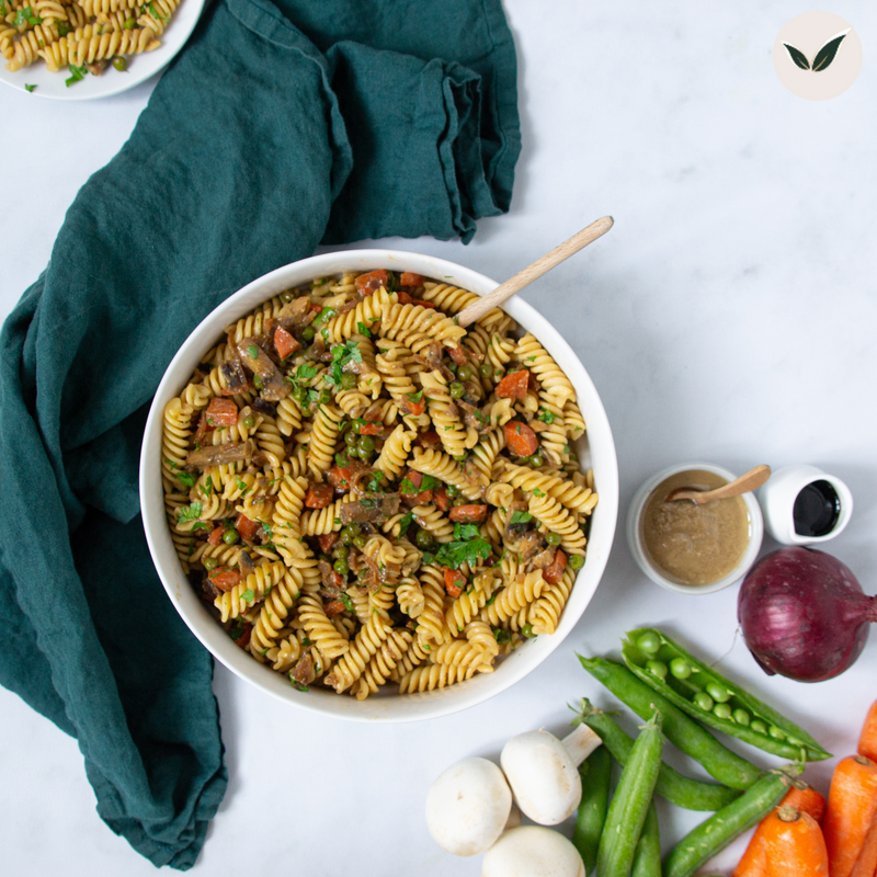 Pâtes aux légumes et au tahiné